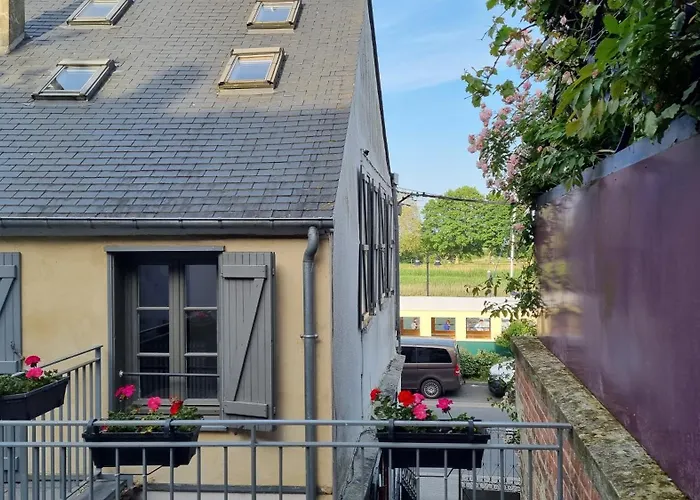 Holiday home Maison Du Quai A Valery Sur Somme