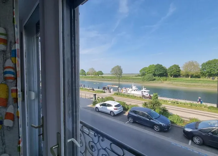 Holiday home Maison Du Quai A Valery Sur Somme *